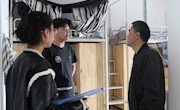 ​智能制造学院“党员老师访公寓，师爱温暖学生”活动