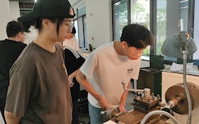 金工实习火热进行   匠心在毫厘之间淬炼
